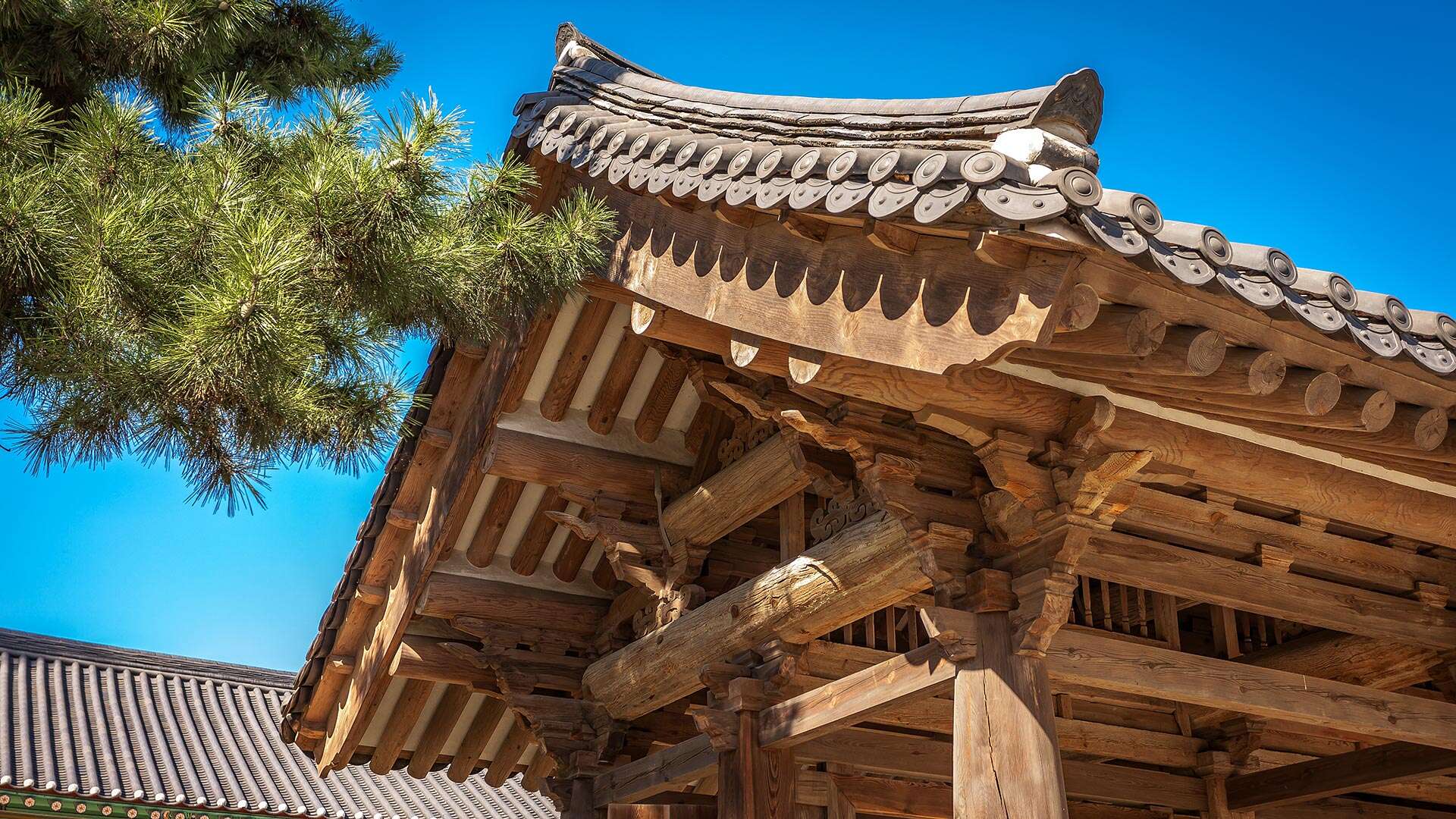 임영관삼문