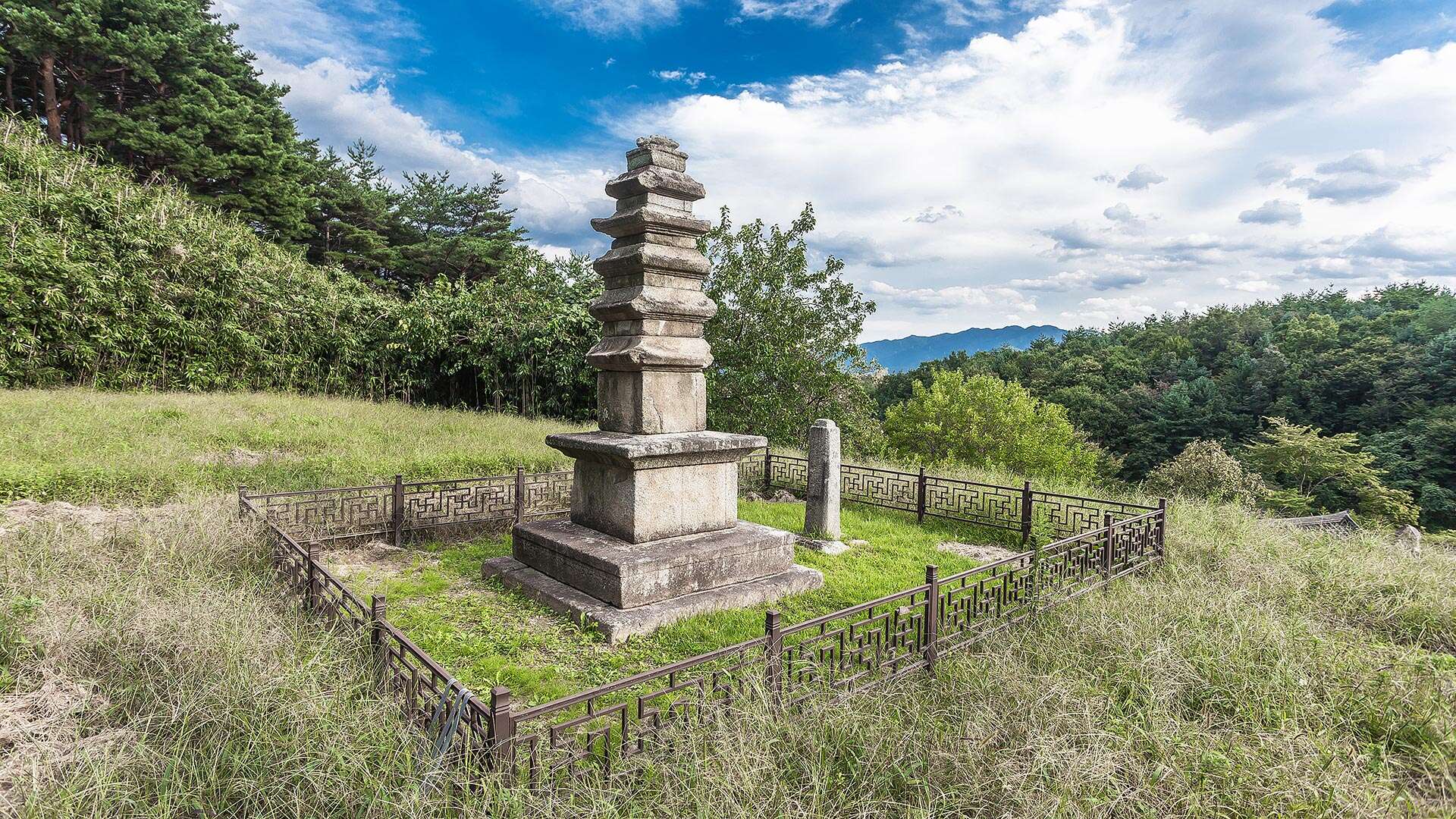 관음리 오층석탑