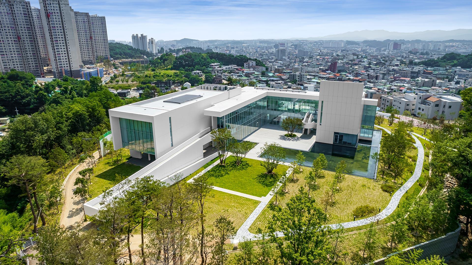Sorol Art Museum view from the sky 01